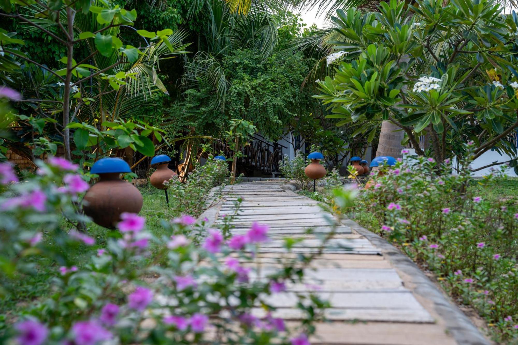Amanta Beach Nilaveli Ngoại thất bức ảnh